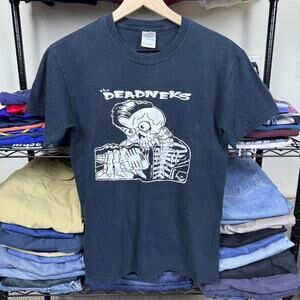 The deadnecks 90s style on